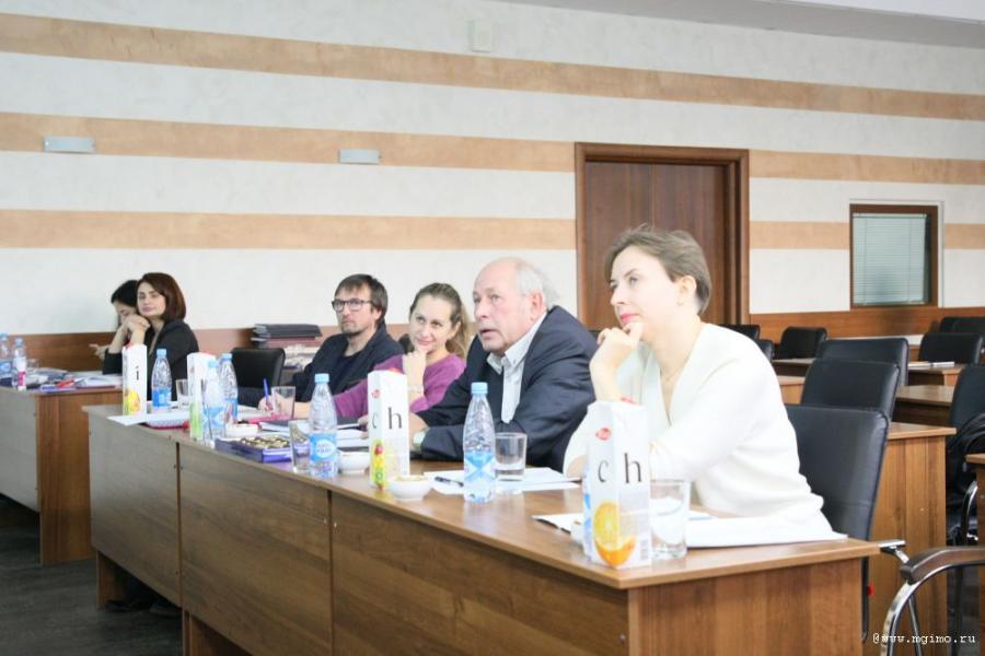 On the Home Stretch: Sports Diplomats Take Their Graduation Theses On the Home Stretch: Sports Diplomats Take Their Graduation Theses